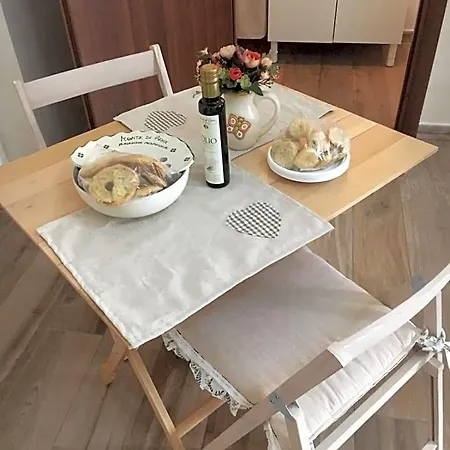 Alojamento de Acomodação e Pequeno-almoço Le 5 Volte